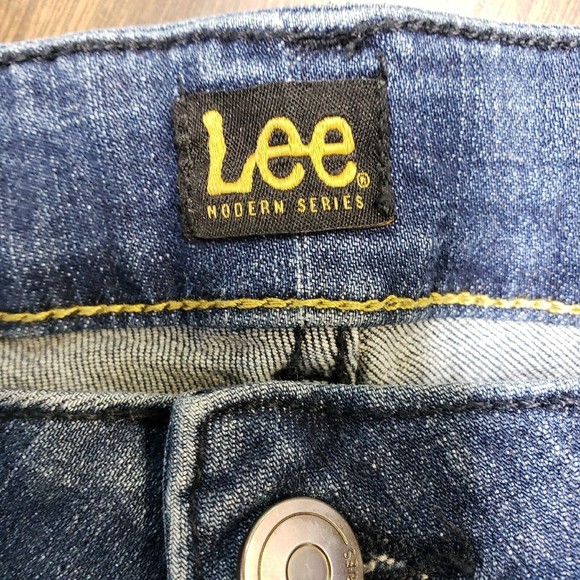 Lee Modern Womens Jeans Size 18W Straight Leg 38x29 Distressed - Picture 6 of 10